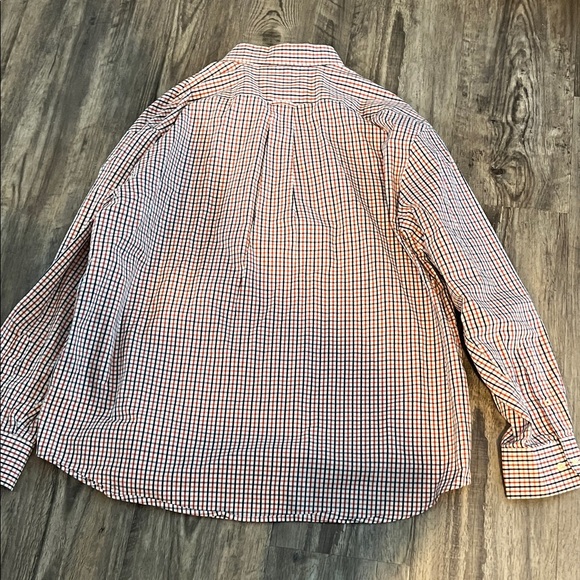 Izod Men's Red, White, and Blue Checkered Button Down Shirt - Picture 3 of 4